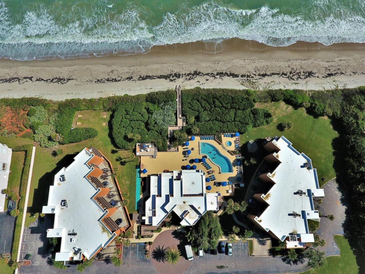 Oceanique Resort Indian Harbour Beach Exterior photo