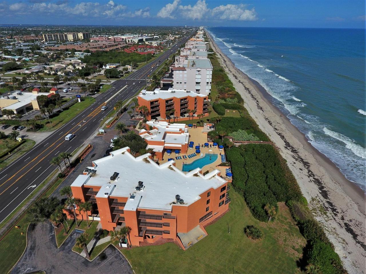 Oceanique Resort Indian Harbour Beach Exterior photo